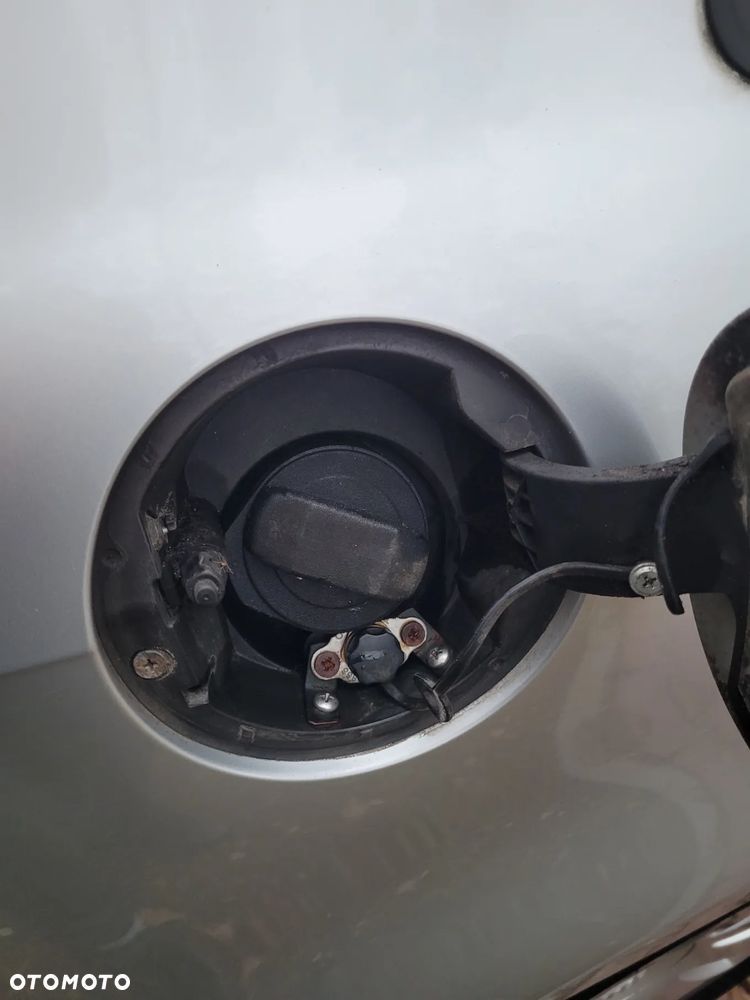 Audi A3 3-drzwiowe 1.6 Ambiente - 18