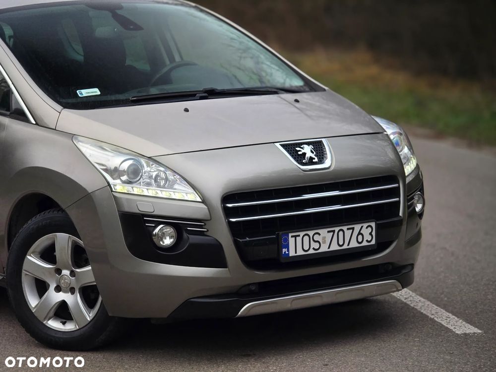 Peugeot 3008 Hybrid4 - 34