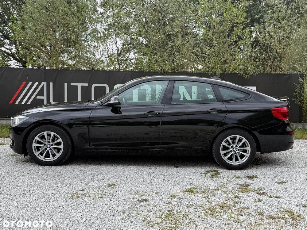 BMW 3GT 320i Advantage - 2