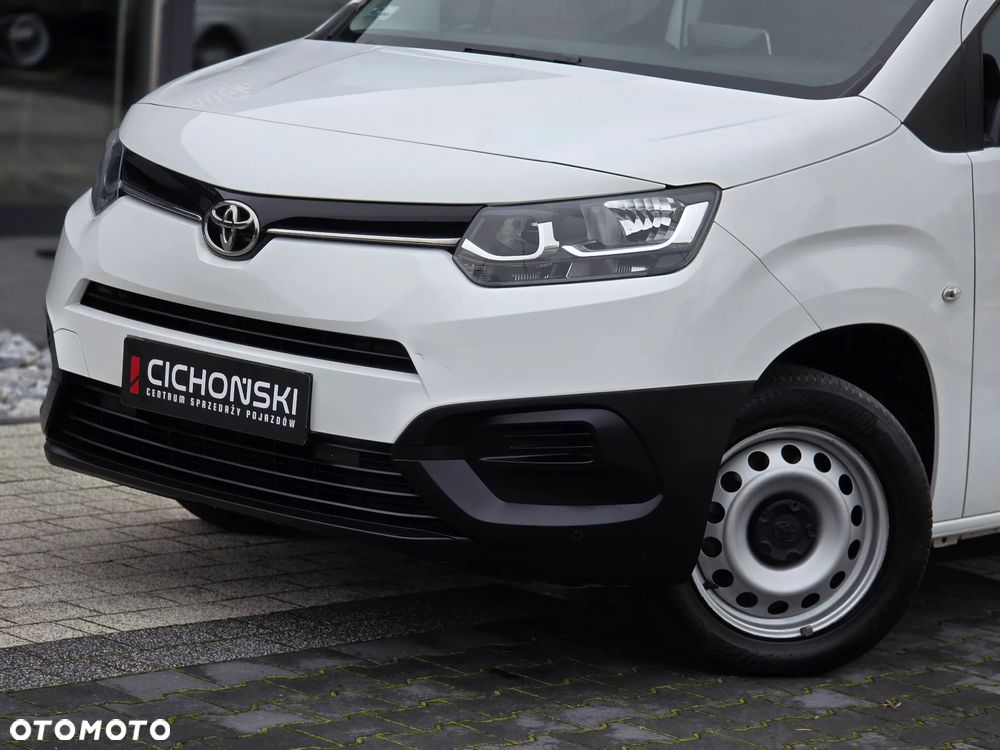 Toyota Proace City 2.0t 1.5 D-4d 100KM  3 OSOBOWA Furgon Blaszak BEZWYPADKOWA z Polskiego Salonu I Pierwszy i Jedyny Właściciel I Pełna Faktura Vat 23% - 15