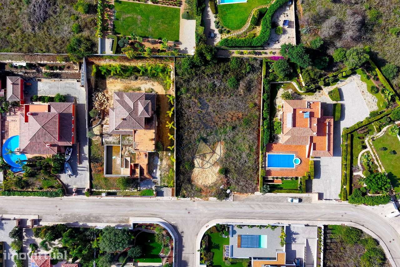 Excelente terreno de 1640 metros com projeto aprovado para construção - Grande imagem: 2/23