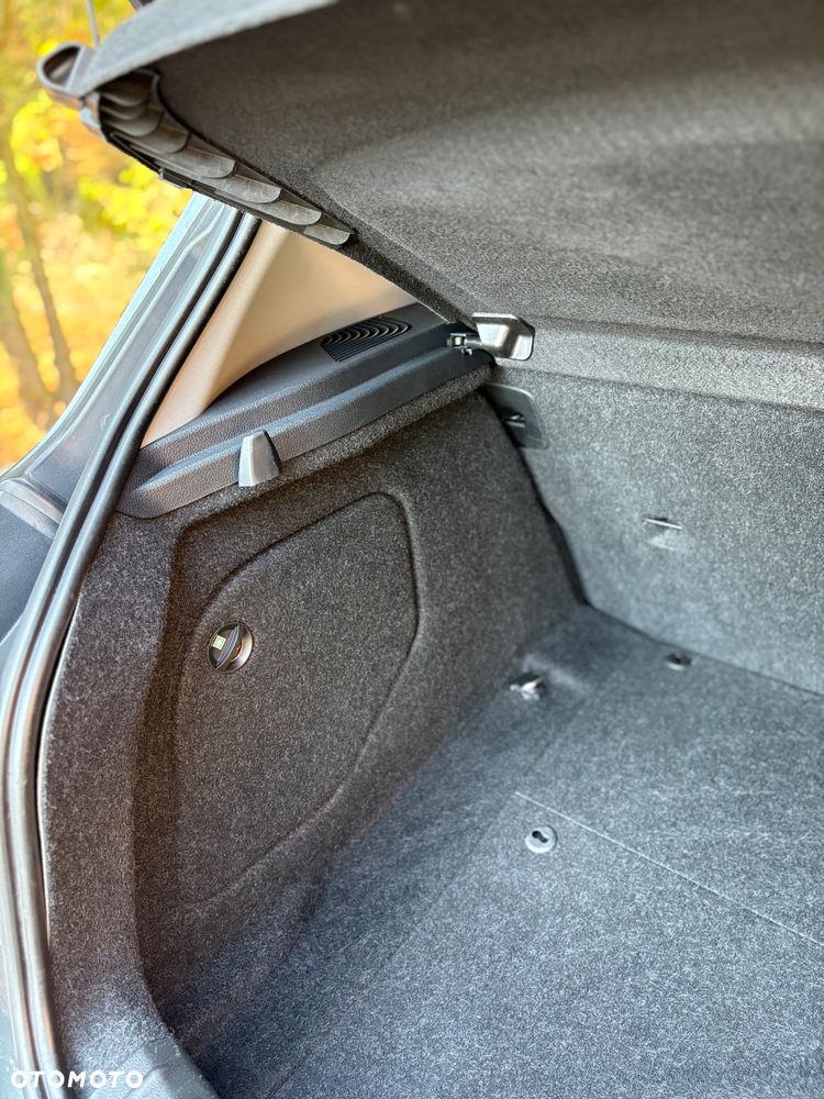 BMW Seria 1 118i - 13