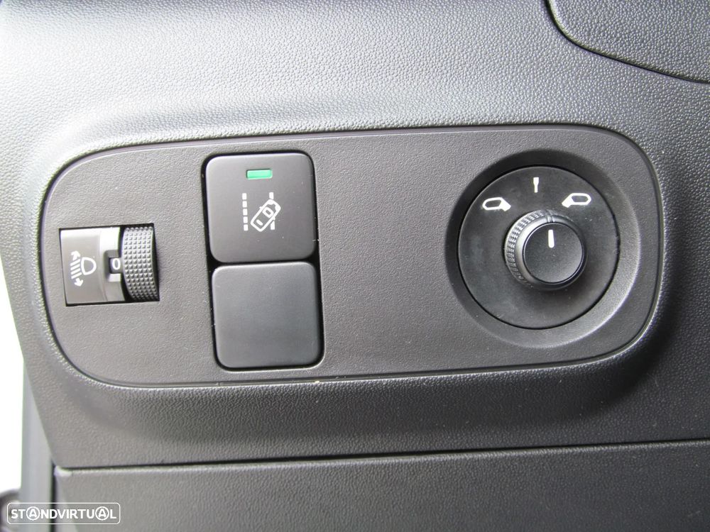Citroën C3 1.5 BlueHDi Feel - 19