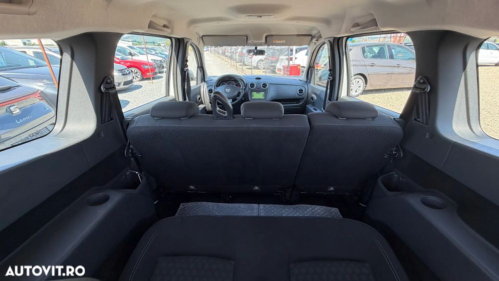 Dacia Lodgy 1.5 dCi Stepway - 10