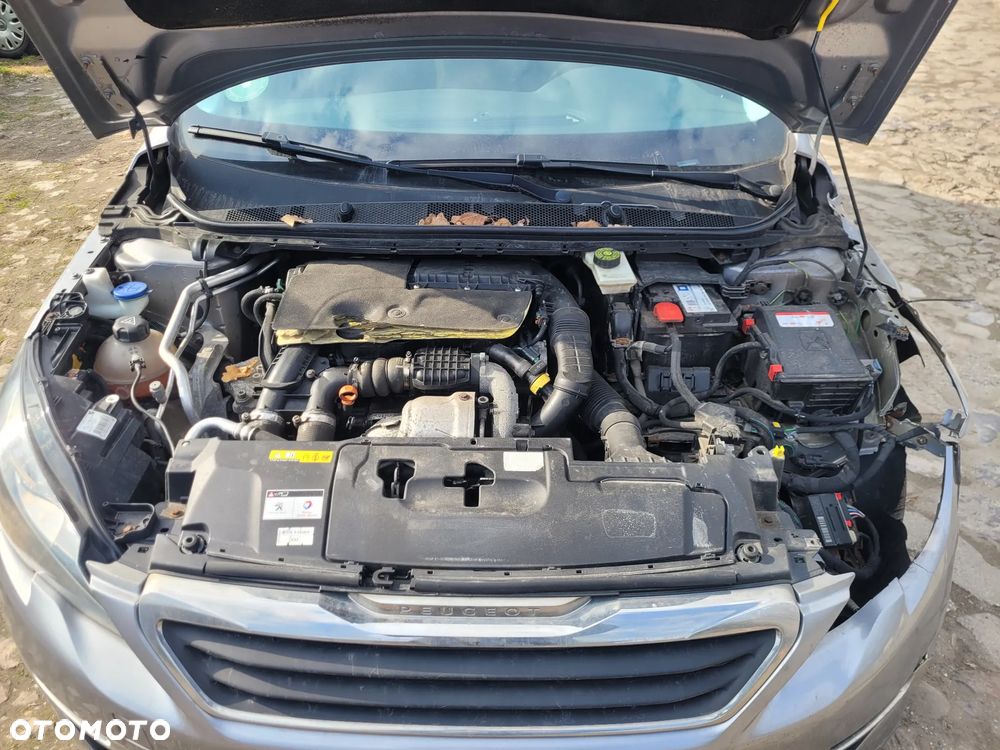 Peugeot 308 BlueHDi FAP 120 Stop & Start Allure - 17