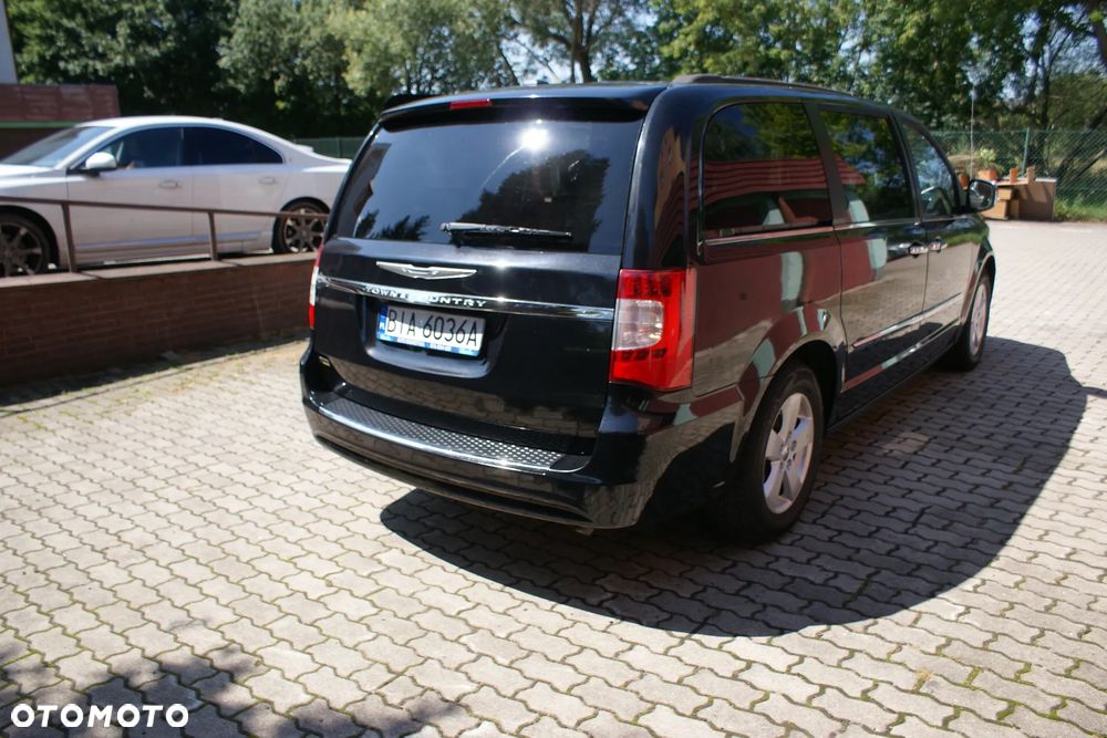 Chrysler Town & Country 3.6 Touring - 22