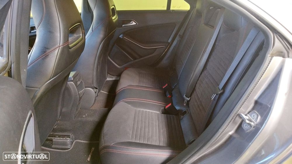 Mercedes-Benz CLA 180 d - 14