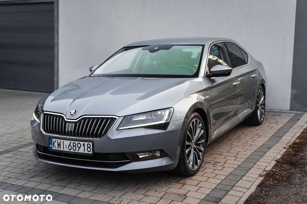 Skoda Superb 1.8 TSI L&K DSG - 4