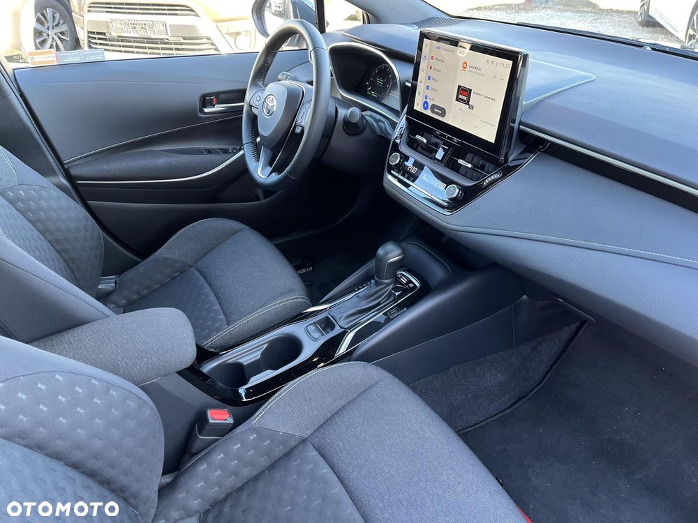 Toyota Corolla 1.8 Hybrid Comfort - 9