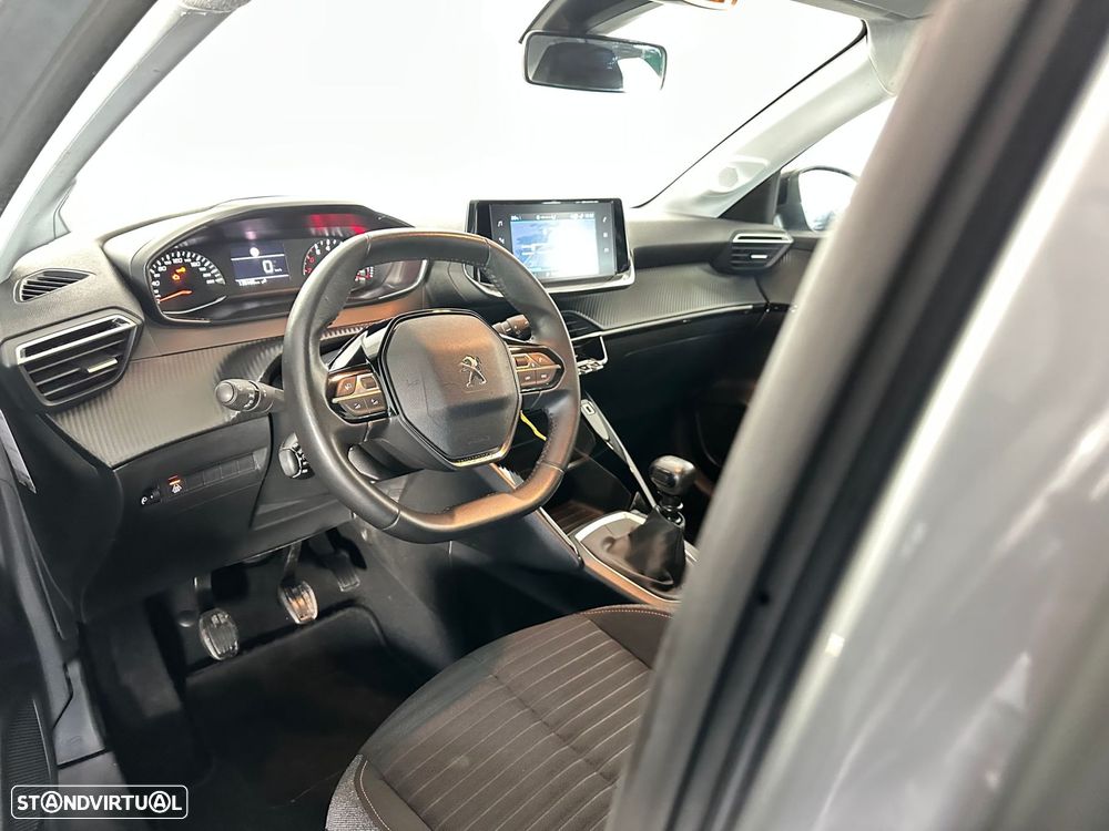 Peugeot 208 1.2 PureTech Active - 14