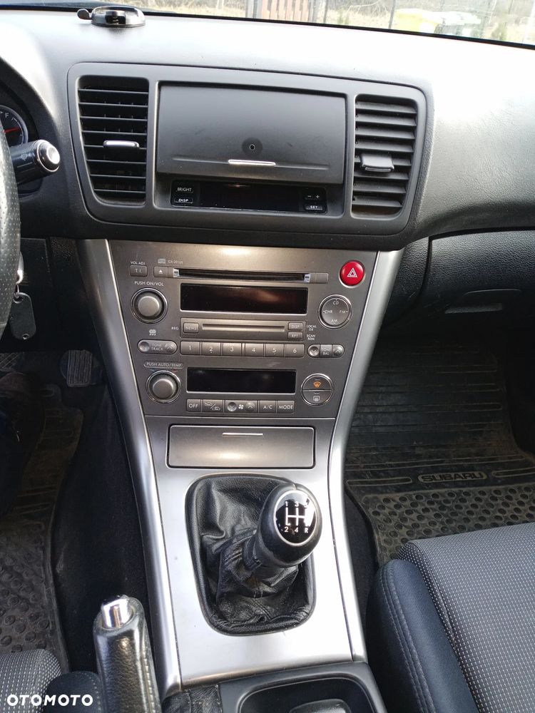 Subaru Legacy 2.5 4WD - 11