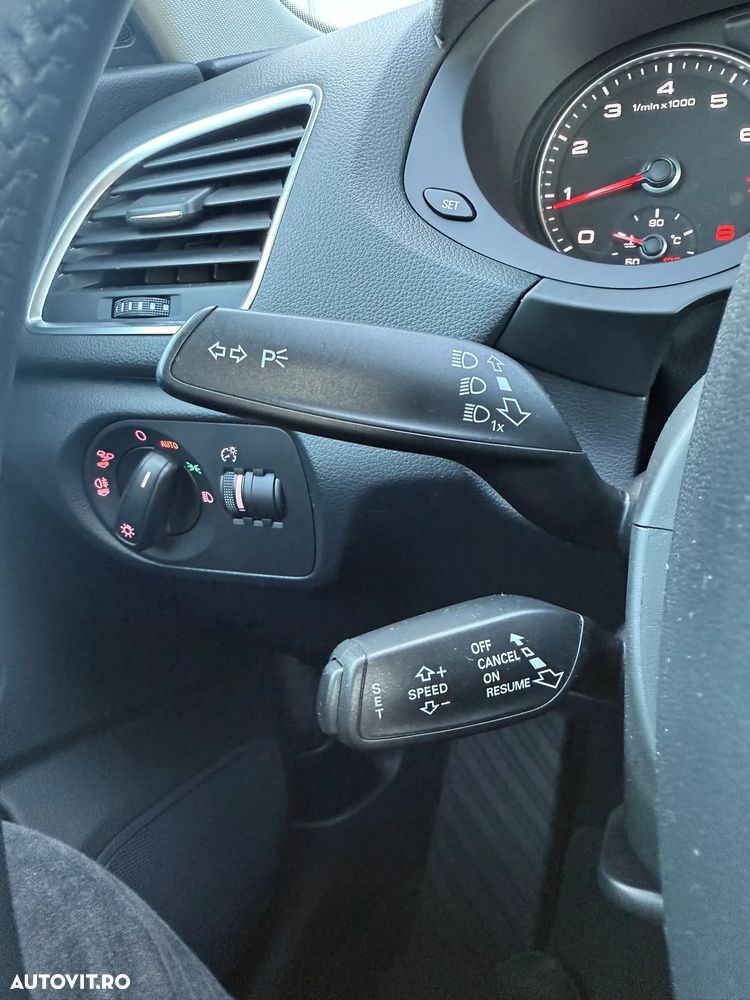 Audi Q3 1.4 TFSI ultra Sport - 33