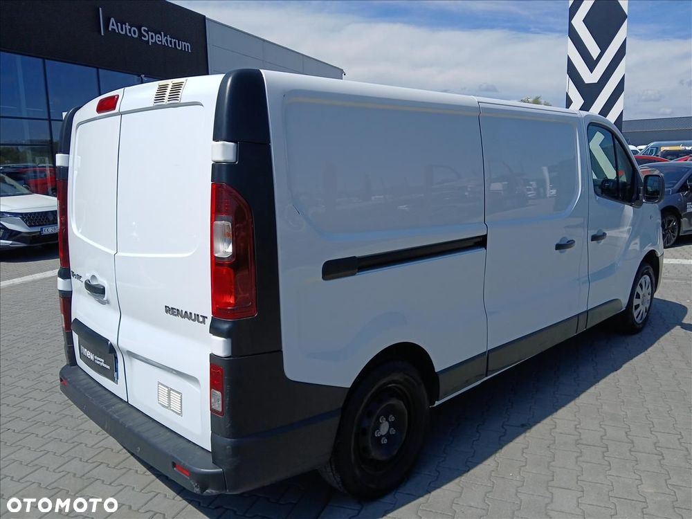 Renault trafic - 3