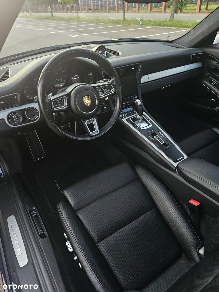 Porsche 911 Carrera 4S PDK - 10