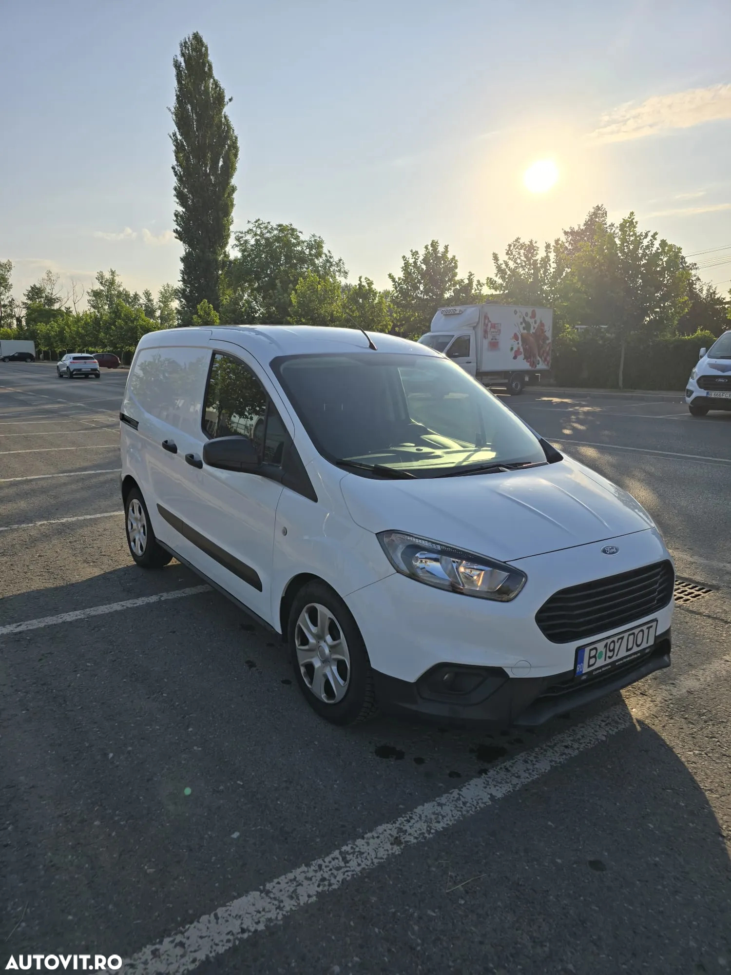 Ford Courier - 5