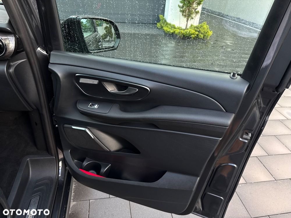 Mercedes-Benz Klasa V 250 d lang 4Matic 9G-TRONIC Avantgarde - 35
