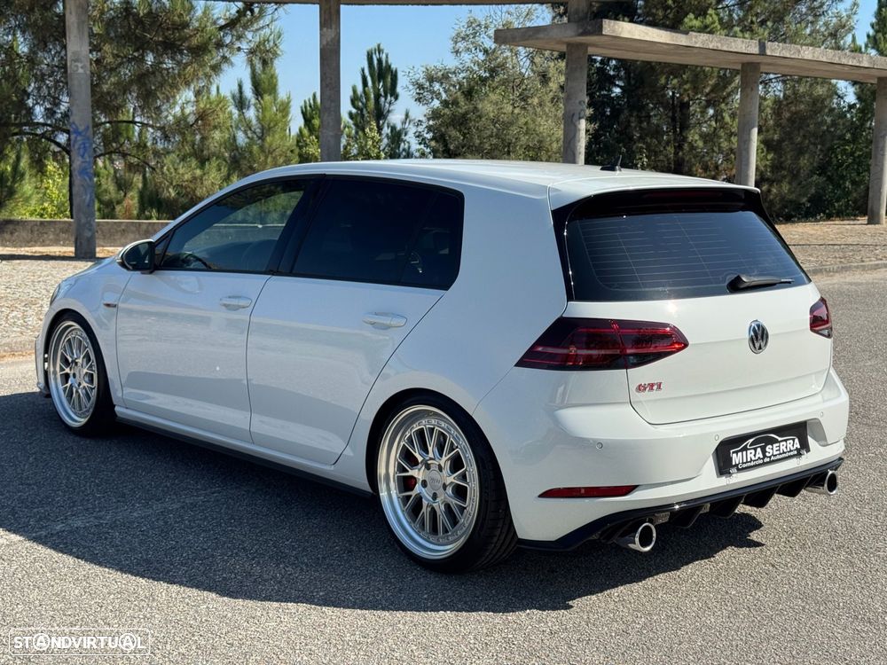 VW Golf 2.0 TSI GTI DSG Performance - 12