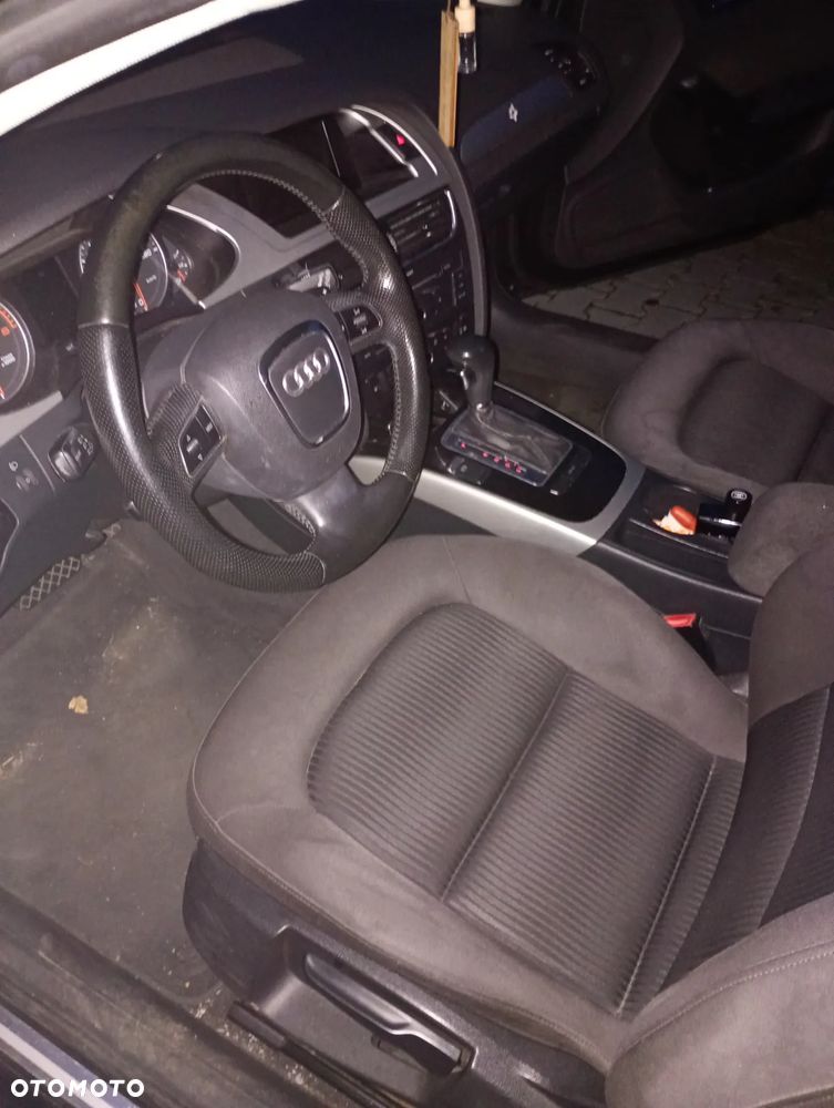 Audi A4 Avant 2.0 TFSI Ambiente - 5