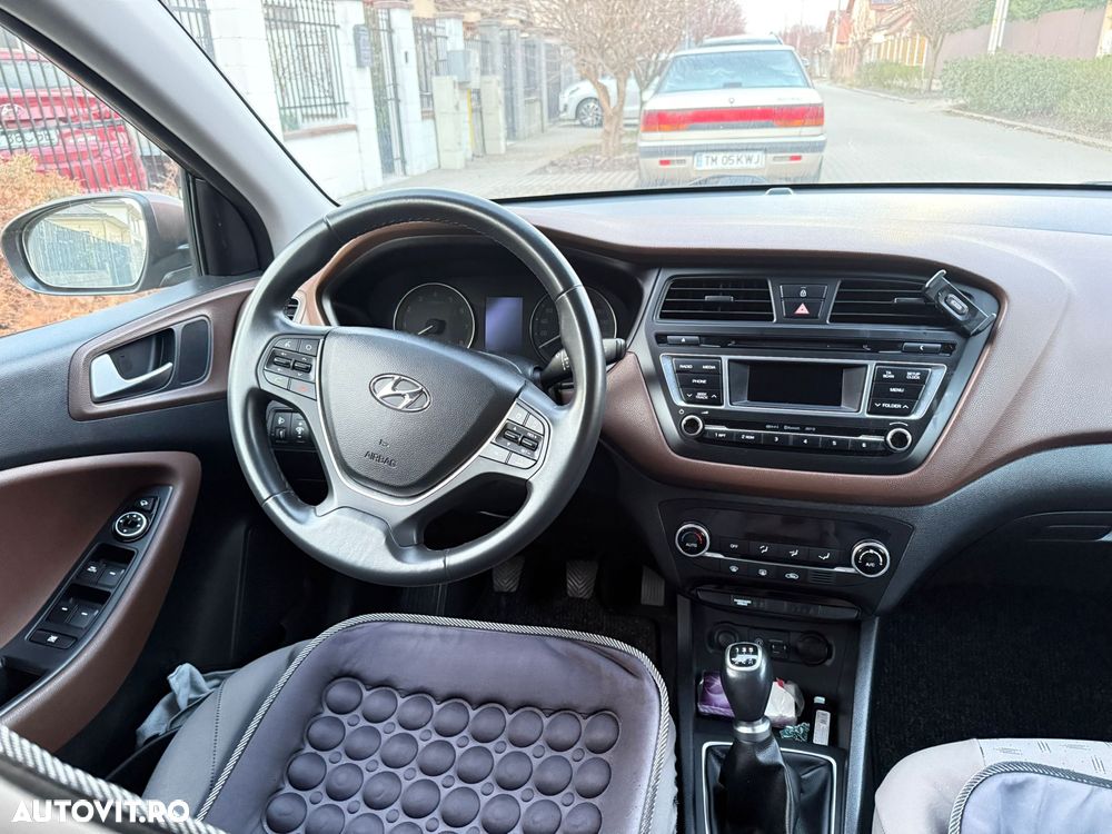 Hyundai i20 1.25 M/T LED Line - 1