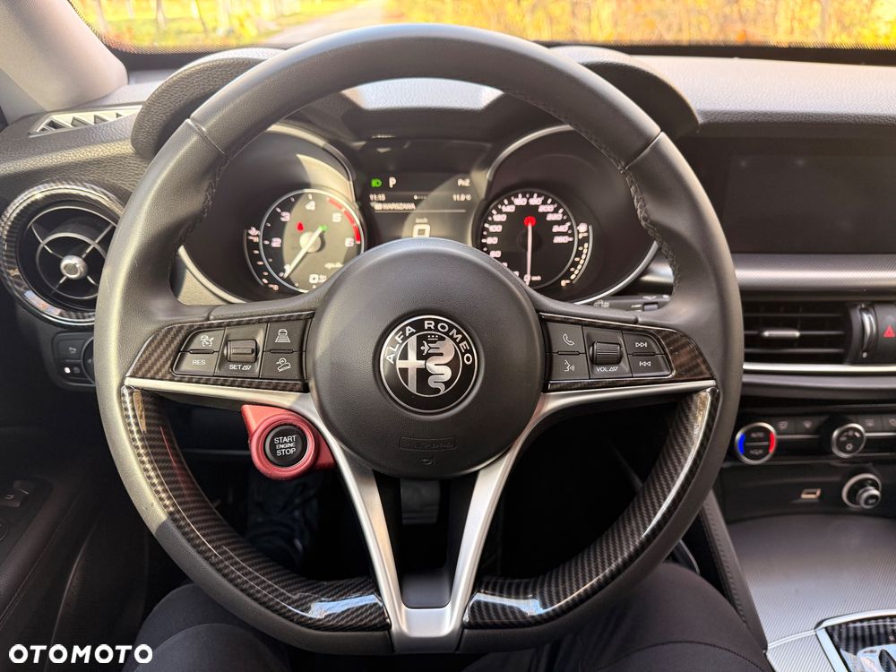 Alfa Romeo Stelvio 2.2 JTDM Q4 - 12