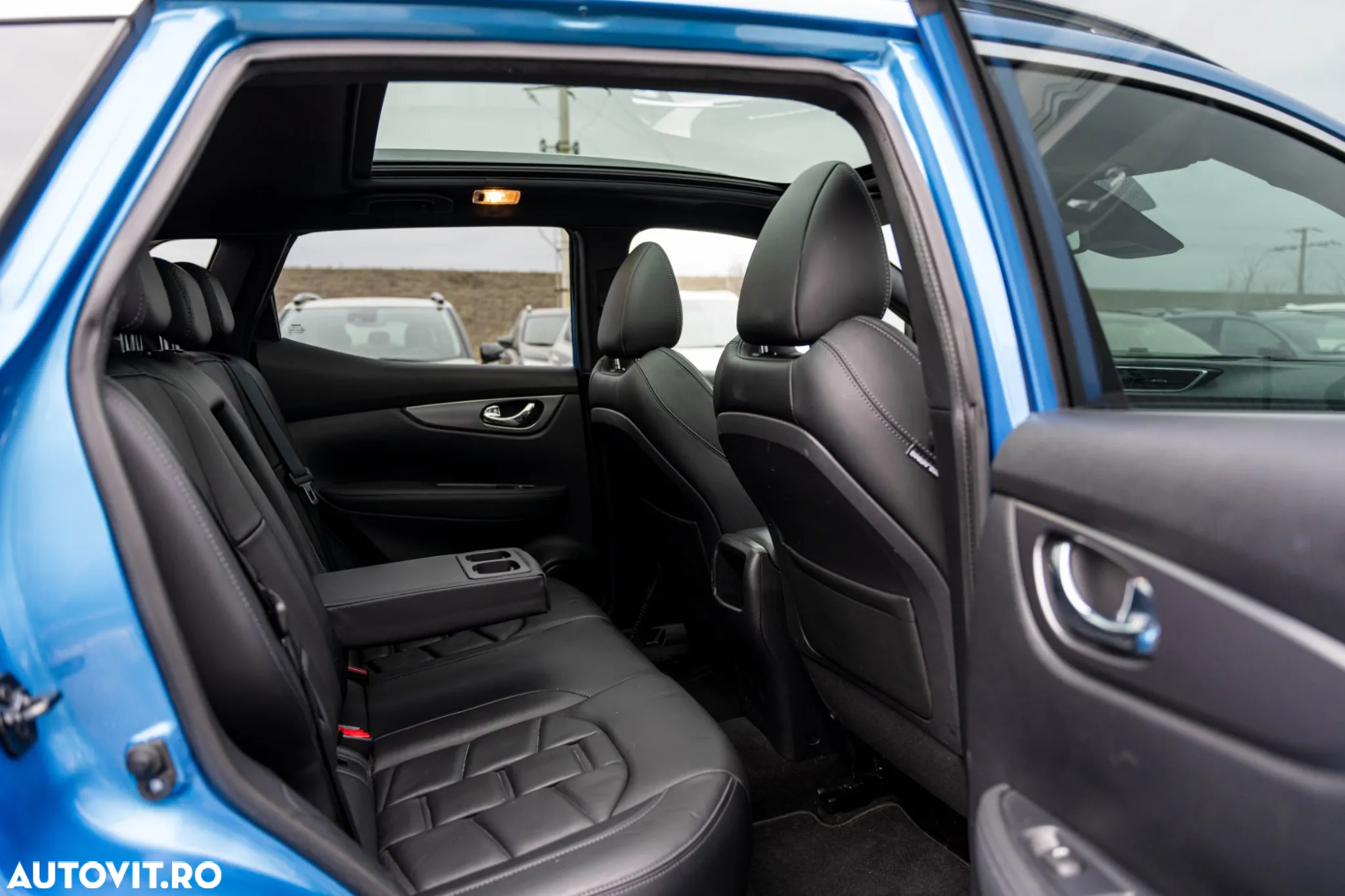 Nissan Qashqai 1.5 DCI TEKNA+ - 8