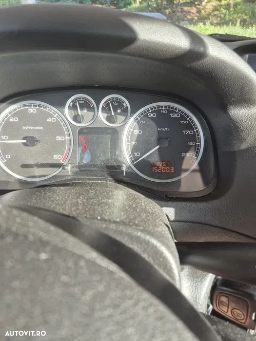 Peugeot 307 2.0HDi XR - 4