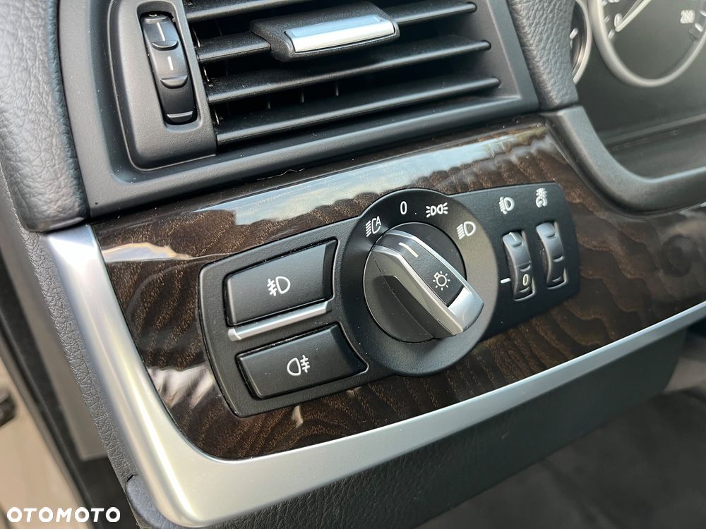 BMW Seria 5 - 28