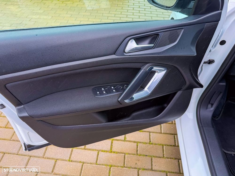 Peugeot 308 1.5 BlueHDi Business Line - 11