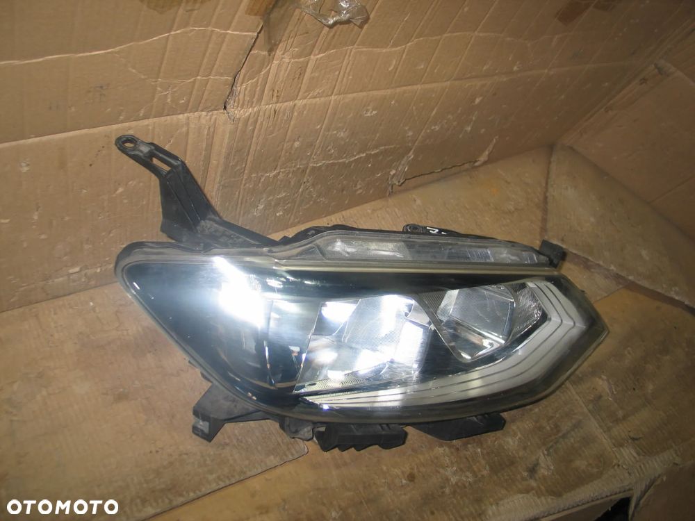 lampa prawy przod nissan pulsar 14-18r. 26010-3ZL0A europa - 4