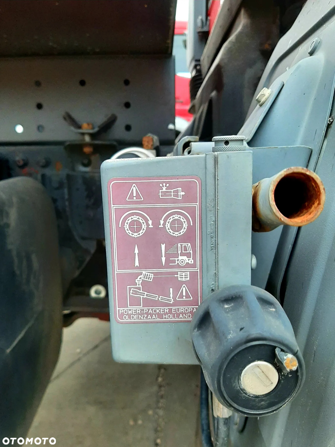 Iveco ML 80E - 16