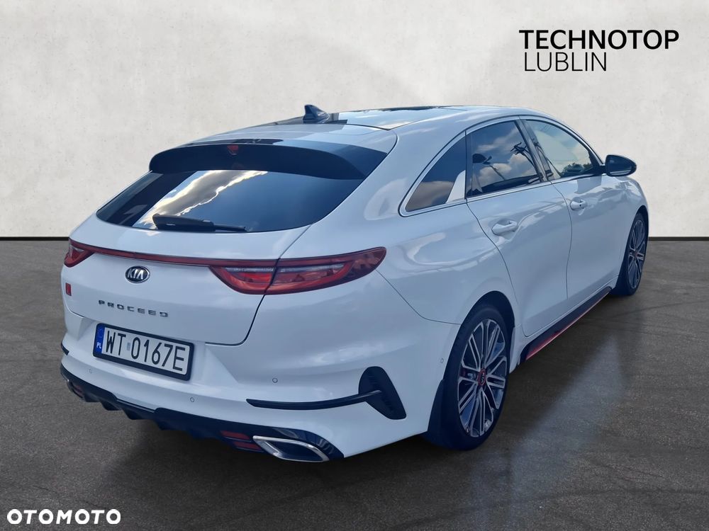 Kia ProCeed - 6