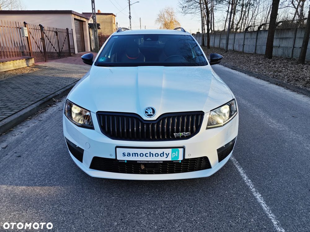 Skoda Octavia 2.0 TDI RS Challenge DSG - 17