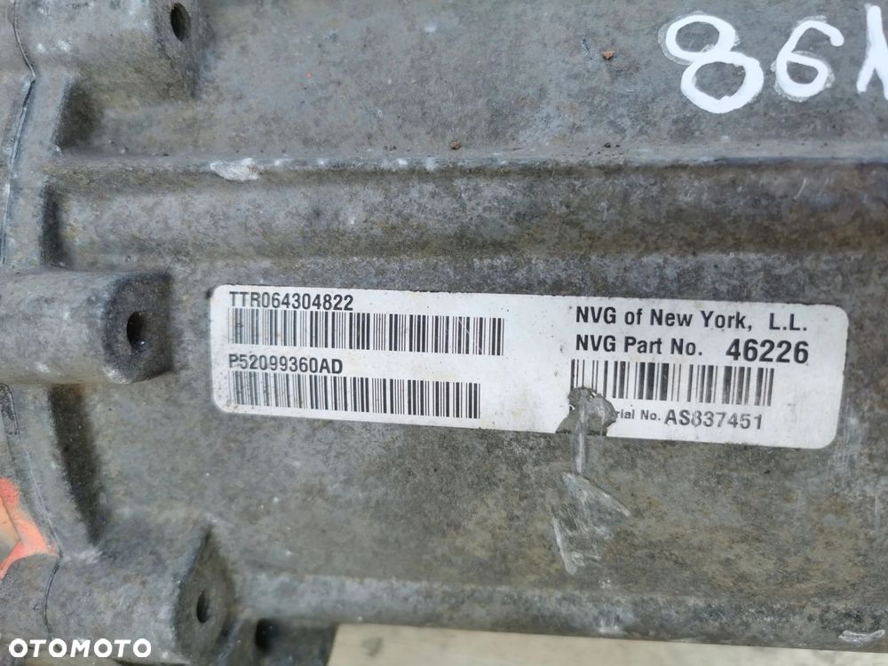 Jeep Cherokee reduktor 4x4 P52099360AD - 46226 - AS837451 - 3