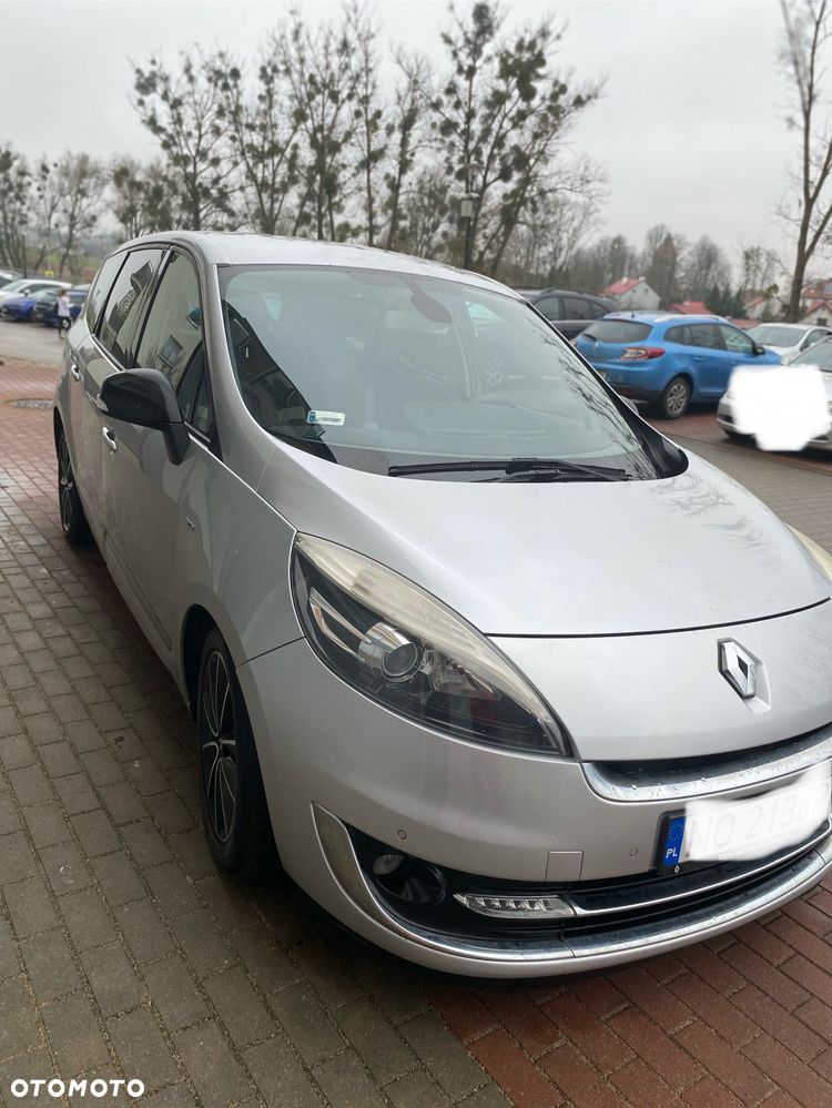 Renault Scenic - 1