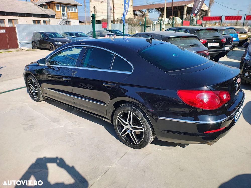 Volkswagen Passat 2.0 TDI BlueMotion Technology Exclusive - 22