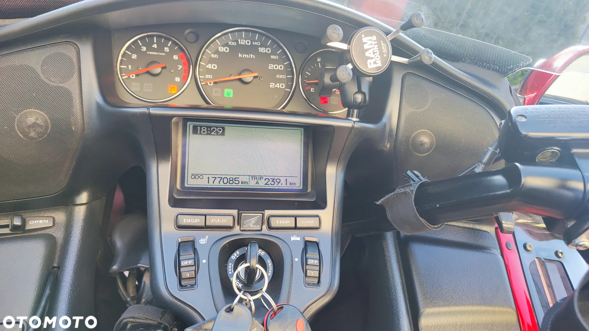 Honda GL - 6