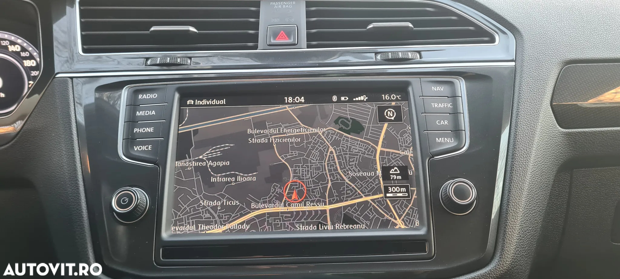 Volkswagen Tiguan 2.0 TDI DSG 4Mot Highline - 9