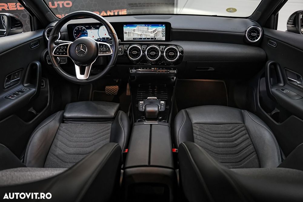 Mercedes-Benz A 180 d Sedan 8G-DCT - 4