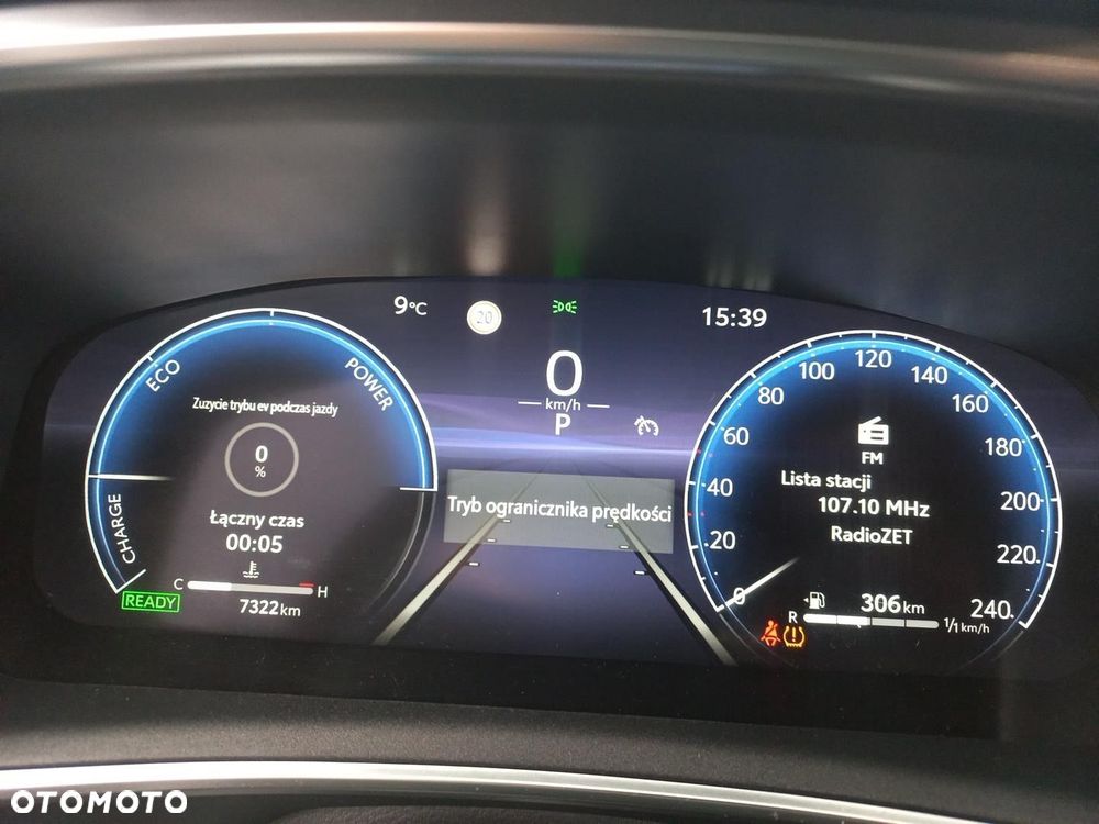 Toyota Corolla 1.8 Hybrid Style - 21