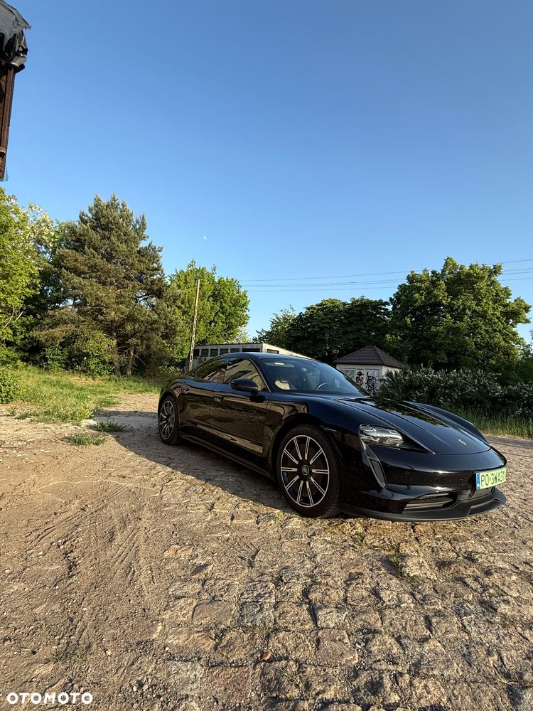 Porsche Taycan - 5