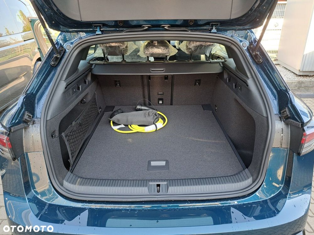 Volkswagen ID.7 77kWh Pro - 8