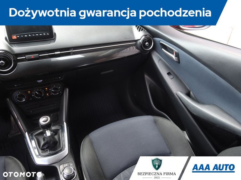 Mazda 2 - 10