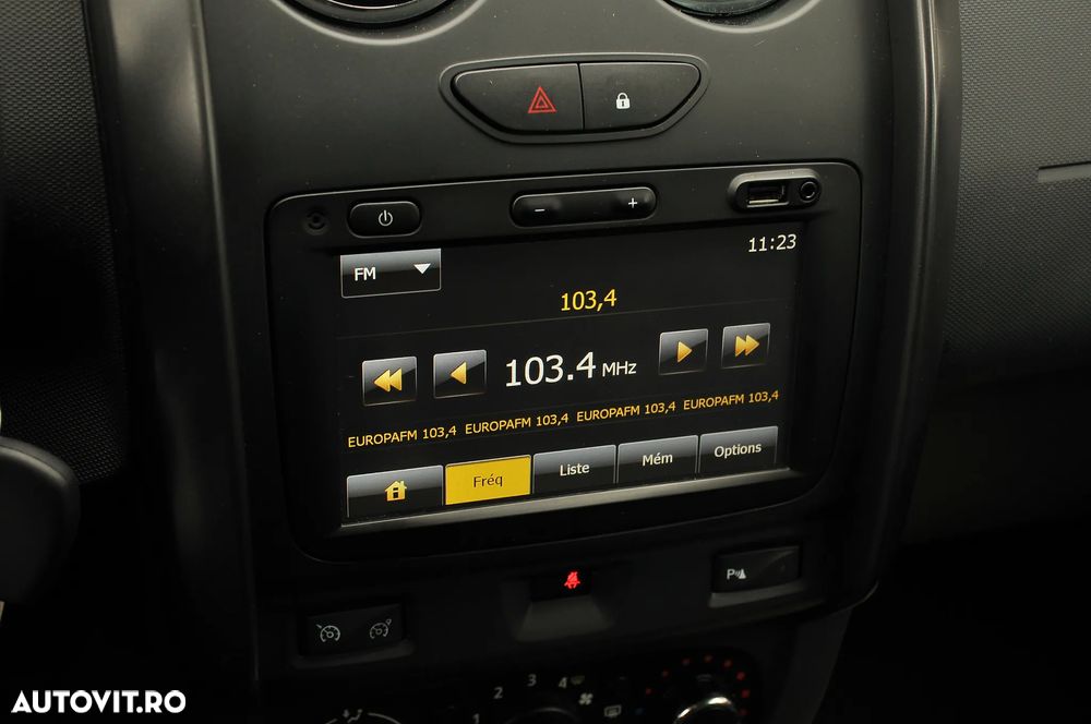 Dacia Duster 1.5 dCi 4x2 Prestige - 11