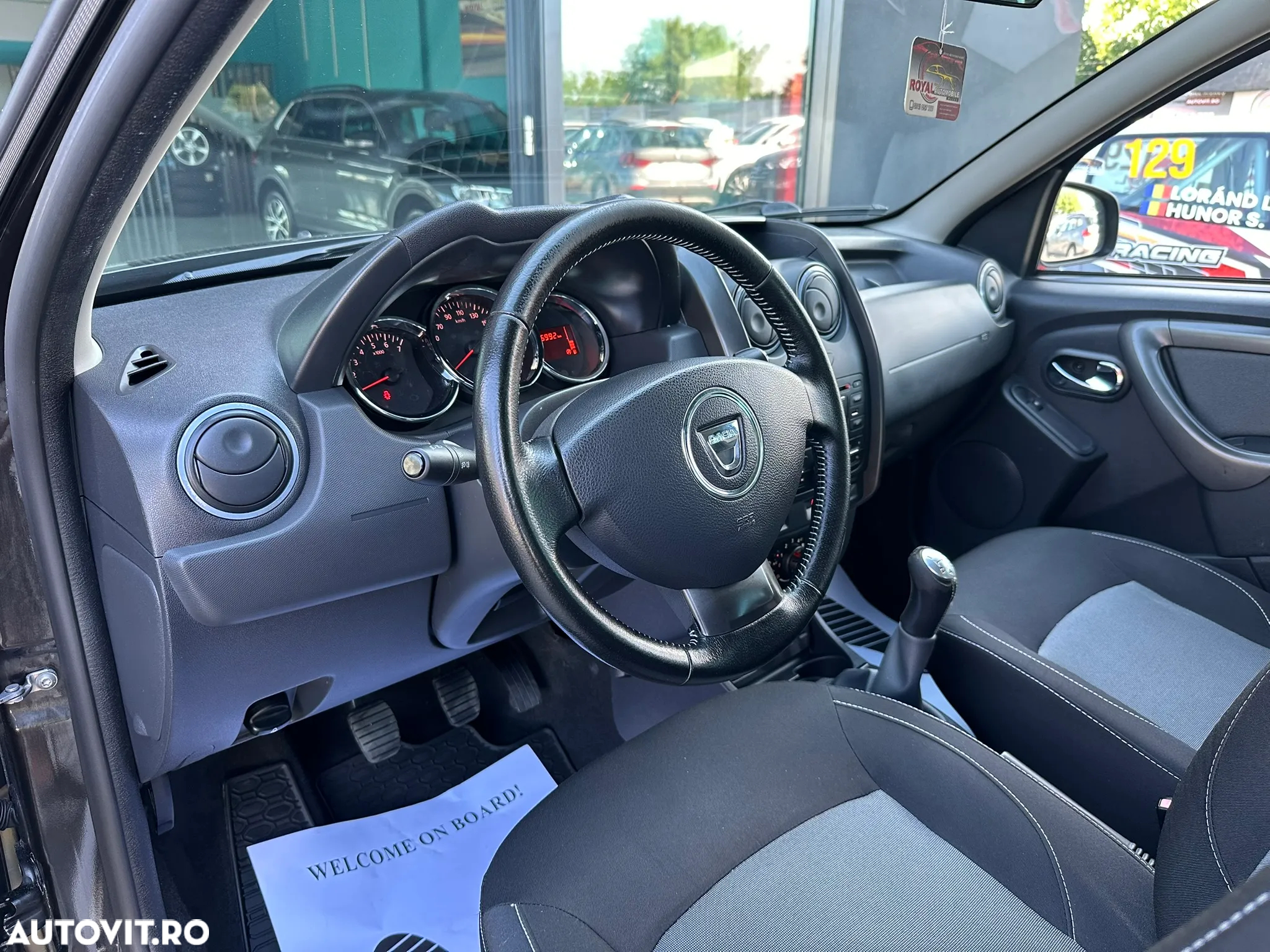 Dacia Duster 1.6 4x2 Laureate - 18