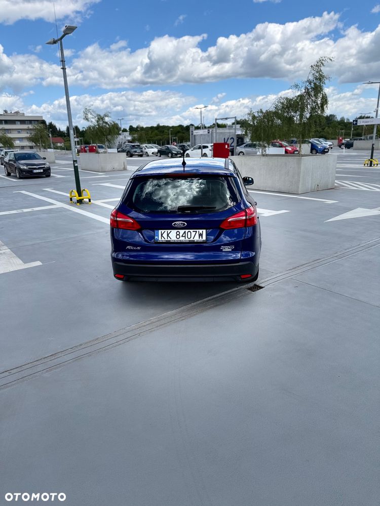 Ford Focus 1.0 EcoBoost Start-Stopp-System Business Edition - 4