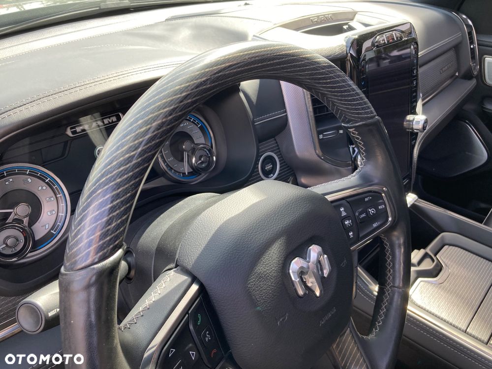 Dodge RAM 1500 5.7 4x4 - 37
