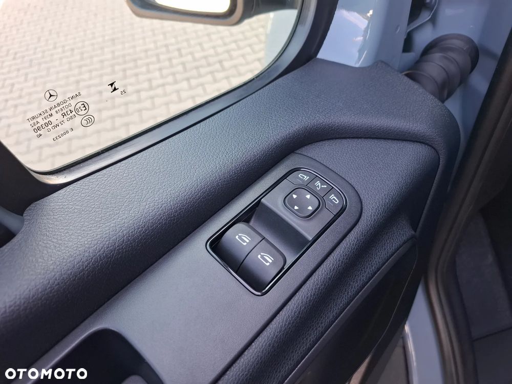 Mercedes-Benz Sprinter 315 CDI Furgon 3665 mm L2H1 - 35