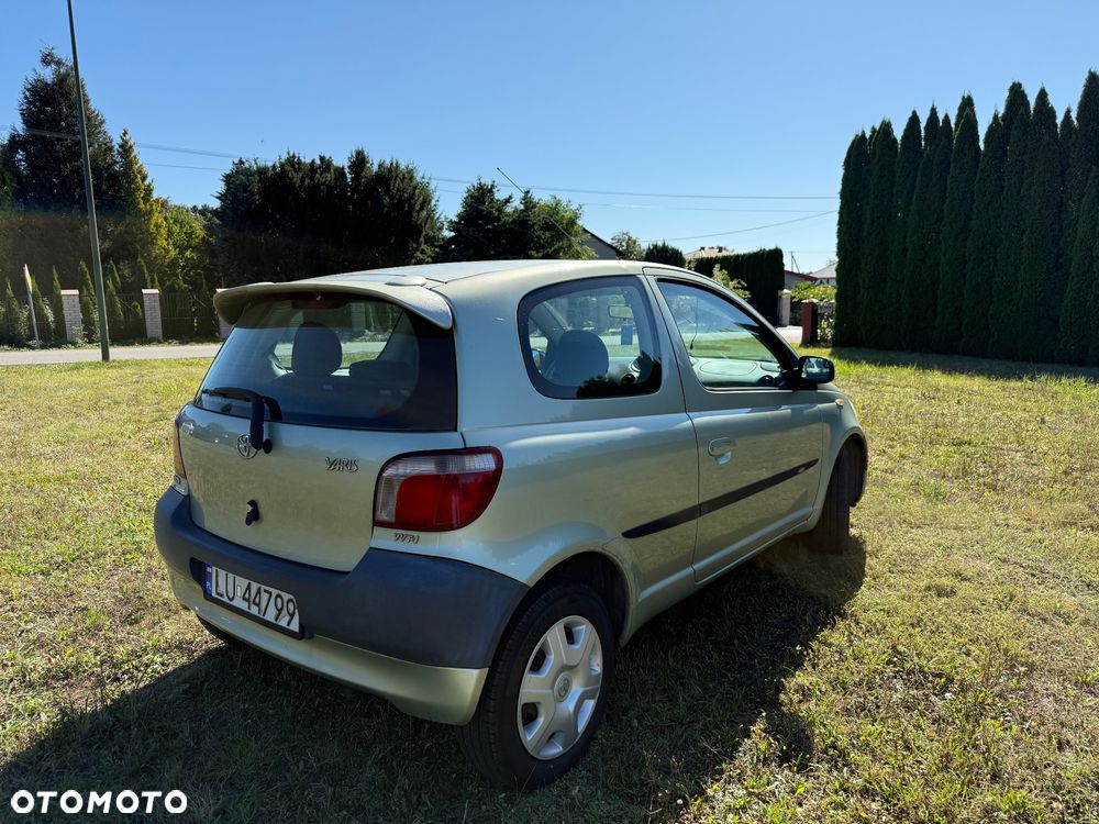 Toyota Yaris - 9