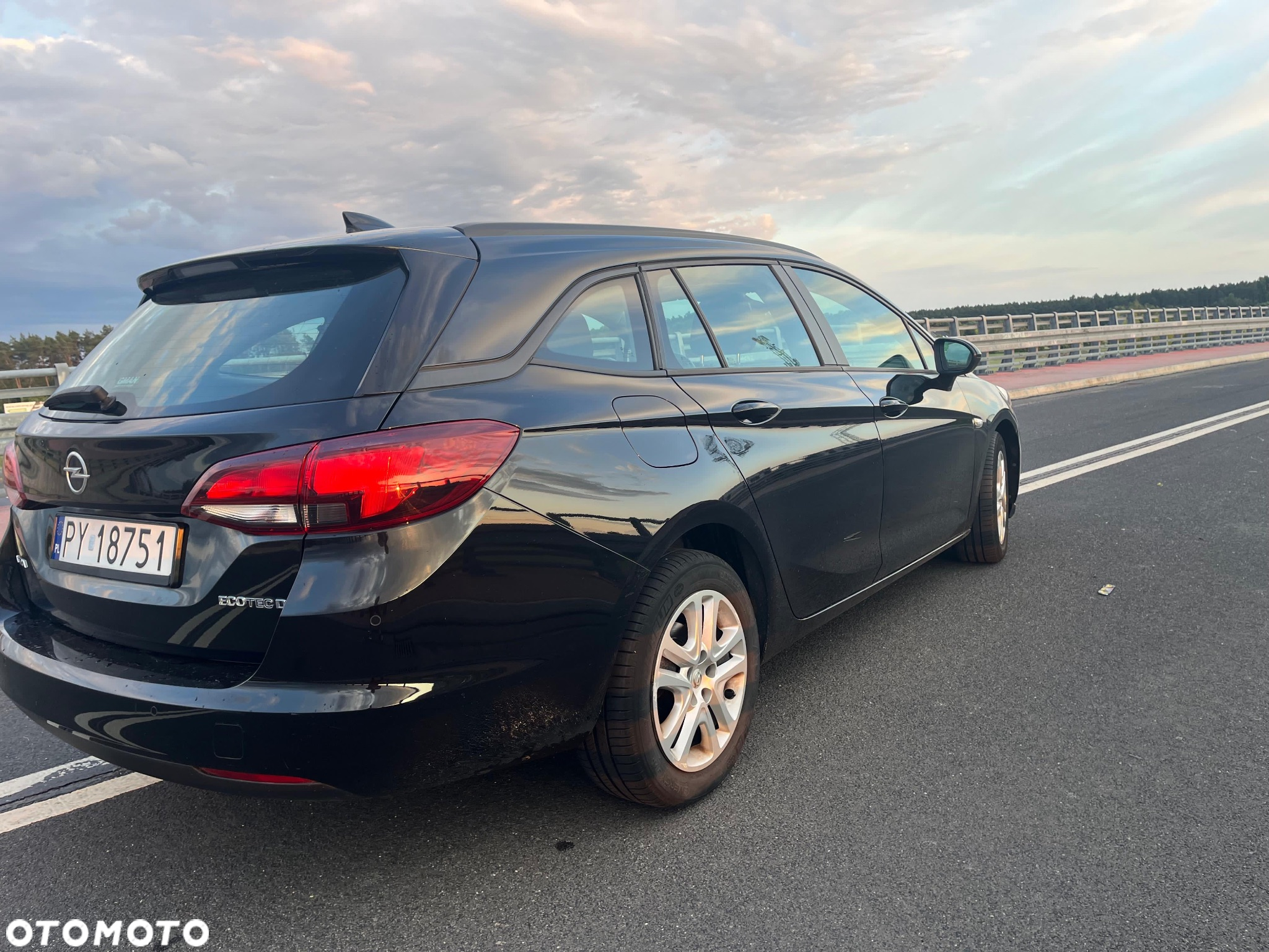 Opel Astra 1.6 D (CDTI) Start/Stop Sports Tourer Edition - 5