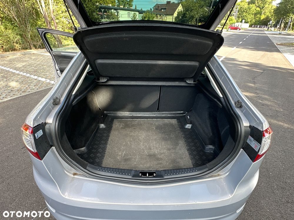 Ford Mondeo 2.0 EcoBoost Titanium X - 32